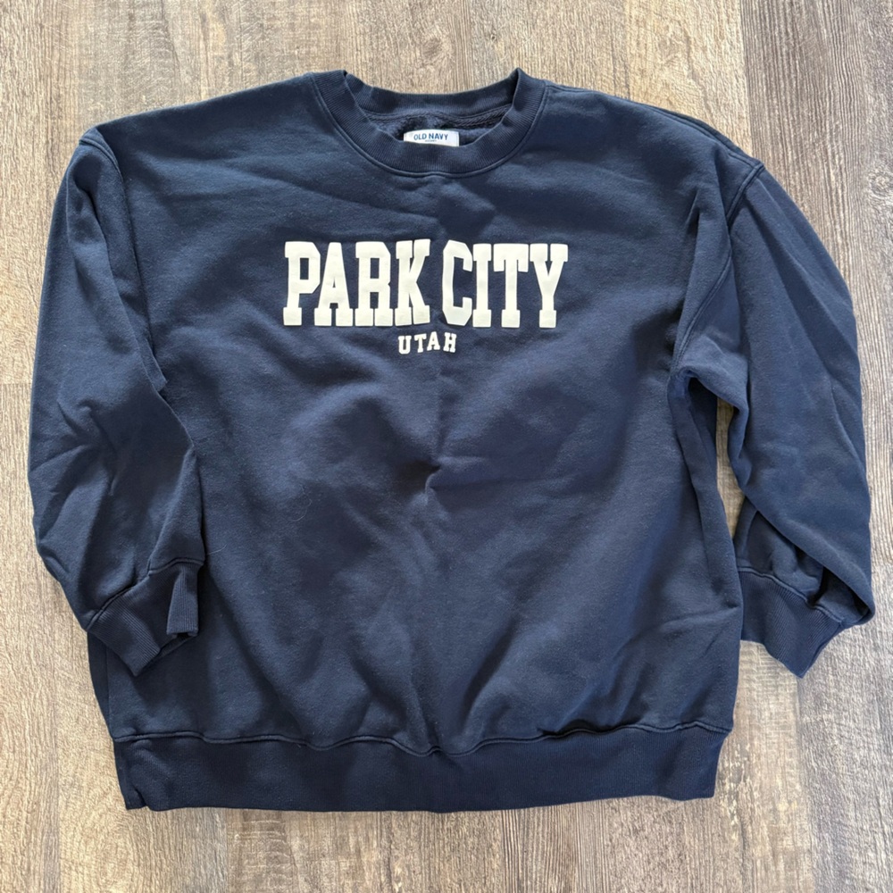 Old Navy Classic Navy Sweatshirt